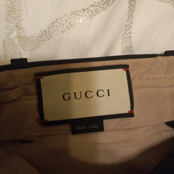 COPY - Womans Gucci pants..size 38 good condition, length 36 1/2 - Picture 2 of 5